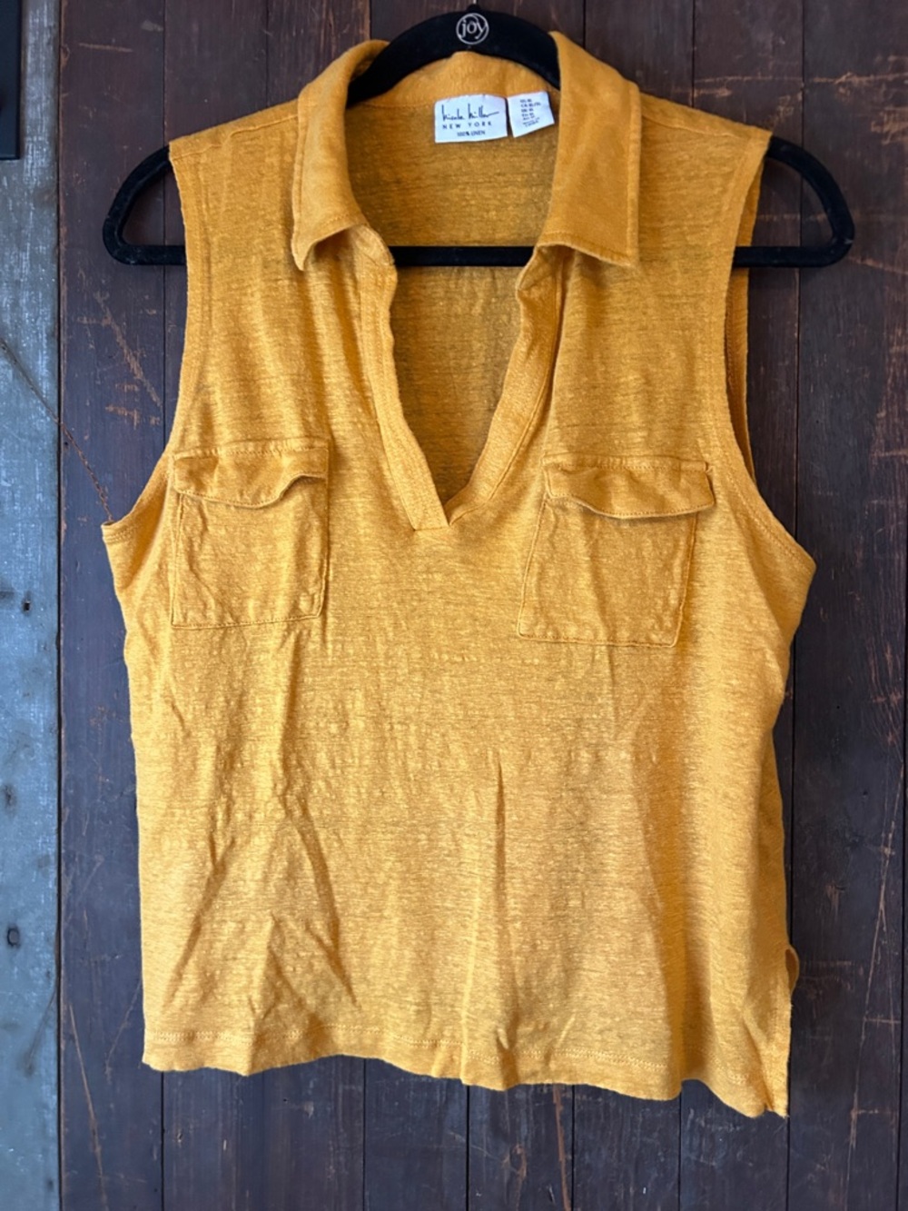 Nicole Miller  Mustard Collared V-Neck Sleeveless Knit Tank